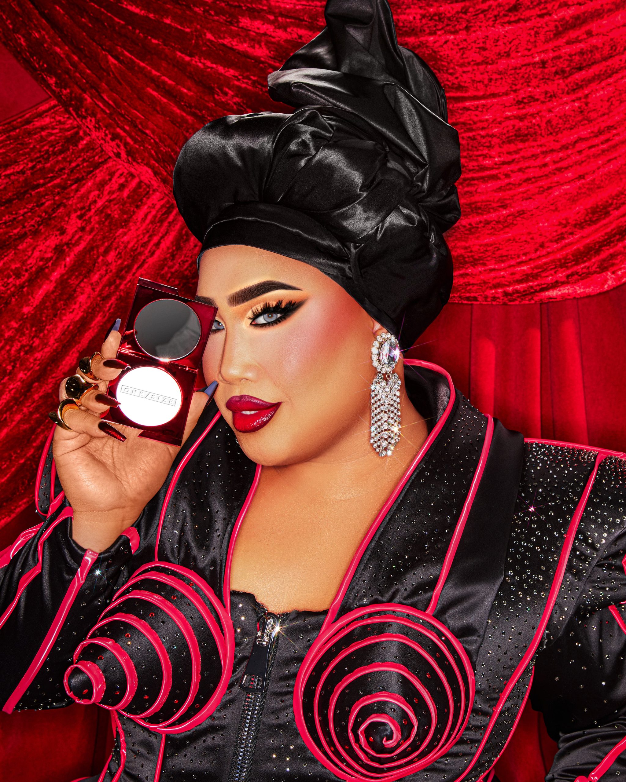 Turn Up The Base Versatile Powder Foundation - Stage White - Image 11